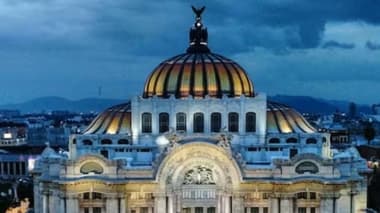 Visita guiada a los Palacios de Ciudad de México
