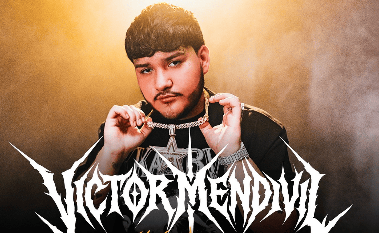 Víctor Mendivil: Tutankamon Tour