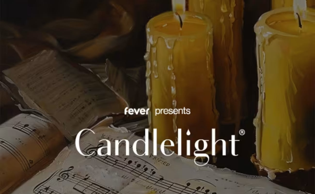 Candlelight en el Bosque: Éxitos de Juan Gabriel, José José, Joan Sebastian, y más