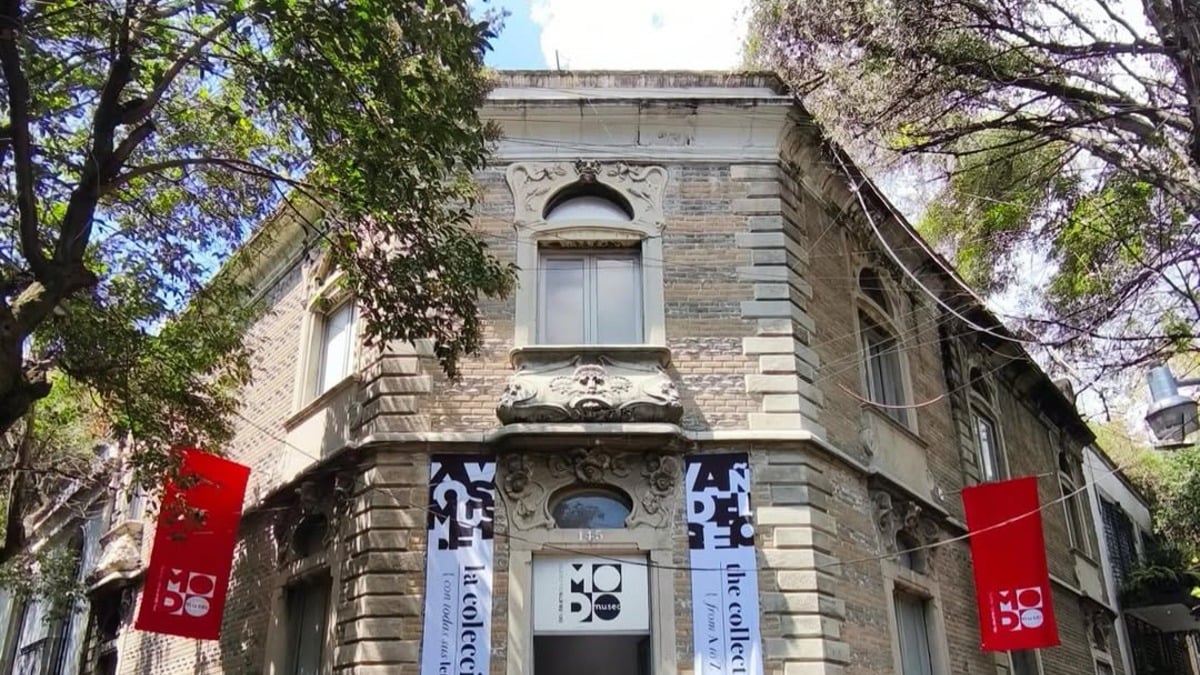 Del objeto al cuerpo: Intervención textil