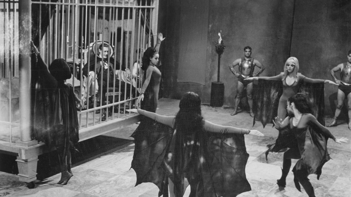 Maravillosas, monstruosas. Cuatro décadas de terror en el cine