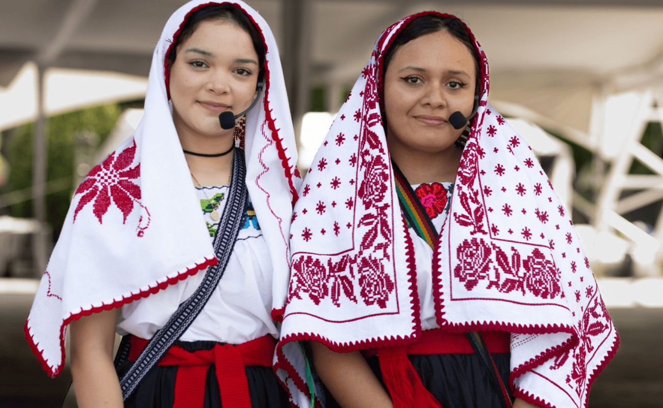 Fiesta de las Culturas Comunitarias “Yoltlajtoli – Voces Vivas”