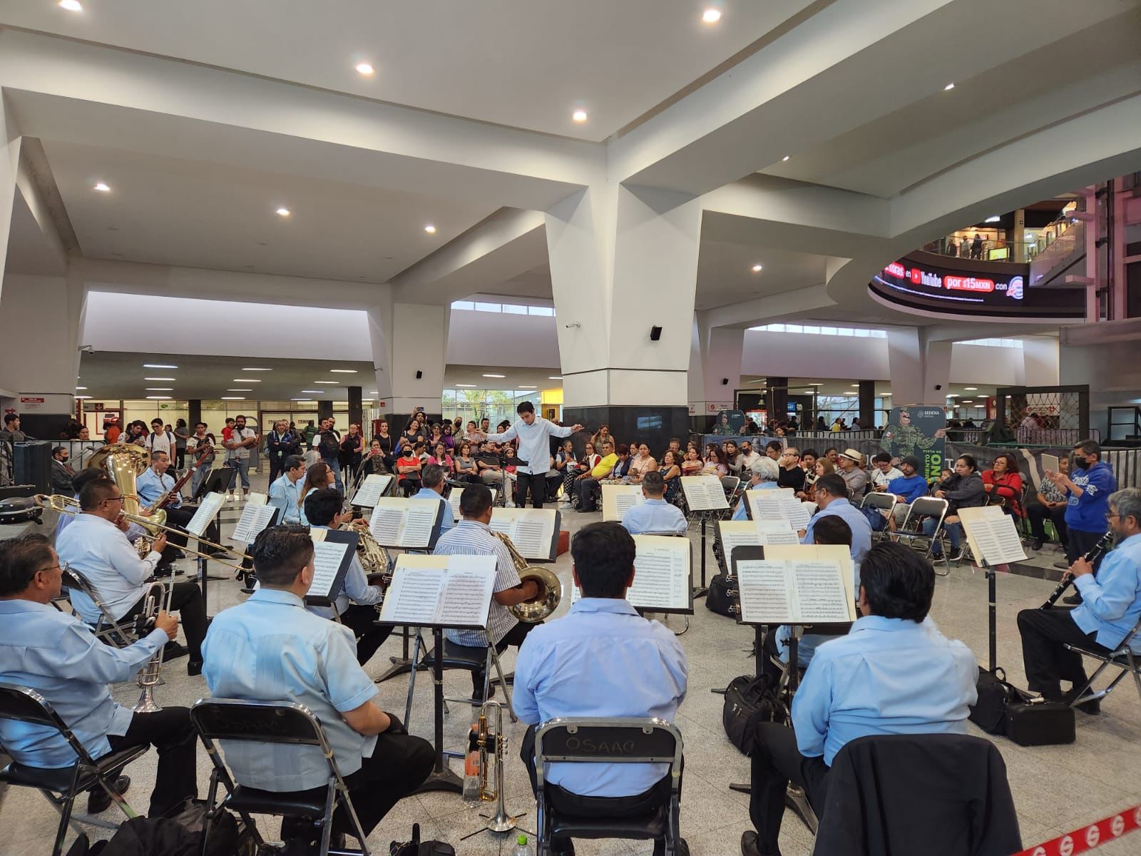 Música en el Tren Suburbano