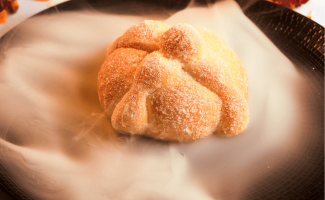 Arango celebra el Día de Muertos con “Eterno”