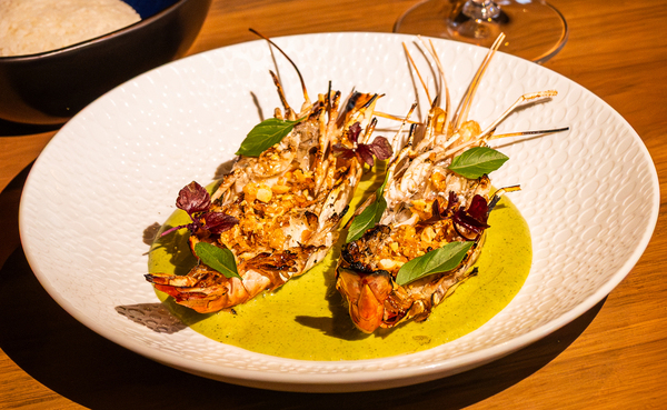 Alexis Ayala en Ling Ling